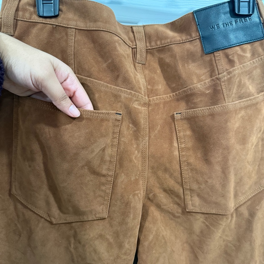 Free People We the Free Dylan Vegan Suede Tan Long Shorts Bermudas Size 29 - Picture 12 of 13